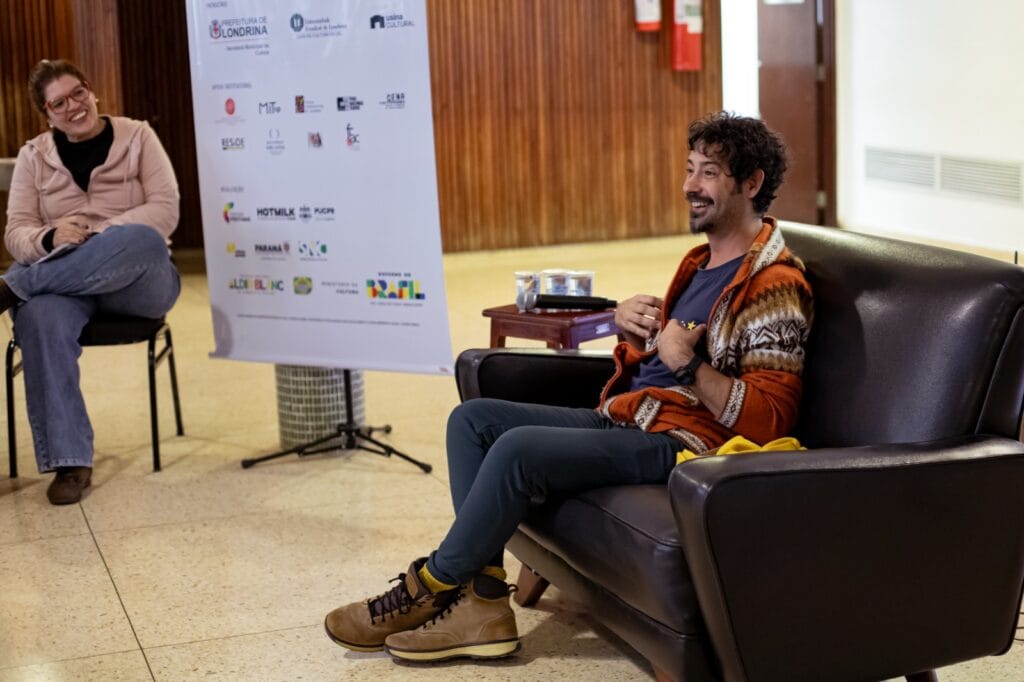 Entre a vida e o palco, Rodrigo Portella compartilha os caminhos da direção